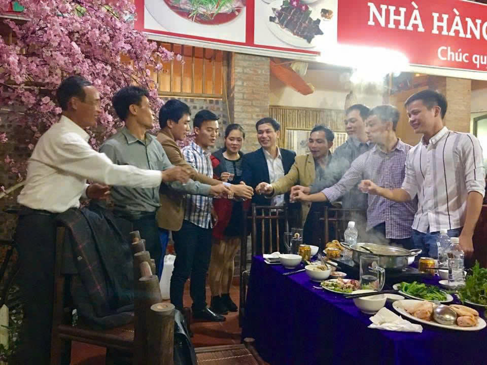 Hoạt động kết nối